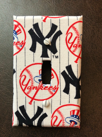 NY Yankees wall light switch plate cover